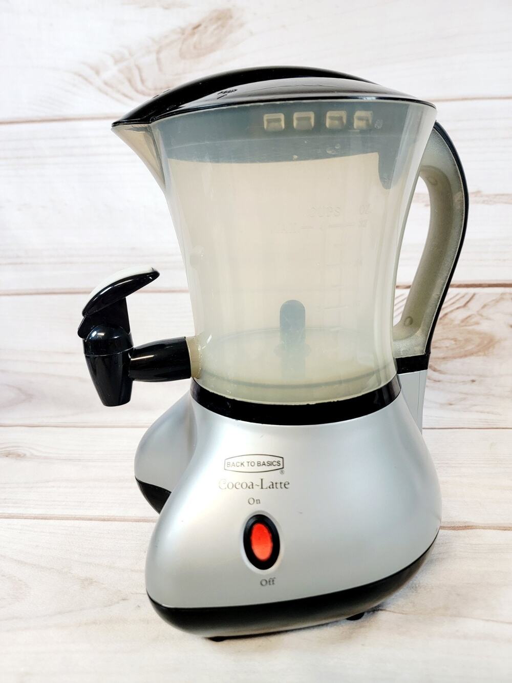 Back to Basics Cocoa Latte Hot Drink Maker CM300BR Hot Chocolate Froth & Heat